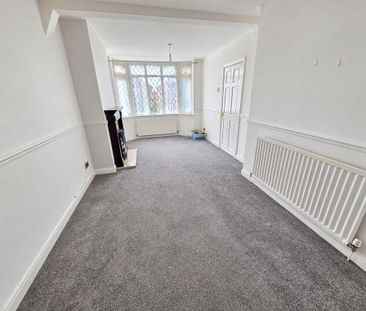2 bedroom semi-detached house to rent - Photo 6