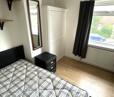 5 bedroom property to rent - Photo 4