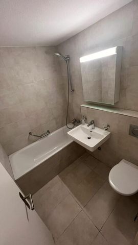 Beautiful bright 1 1/2 room apartment - Photo 5