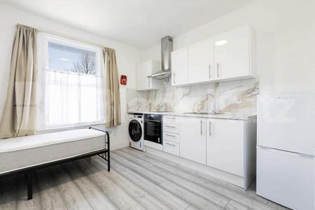 Callcott Road, London, NW6 - Photo 5