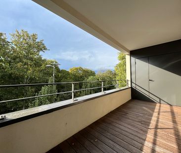 Location Appartement 4 pièces 95m² CALUIRE ET CUIRE 69300 - Photo 5