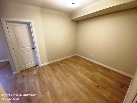 BSMT 5403 Parc Reunis Way - Photo 1