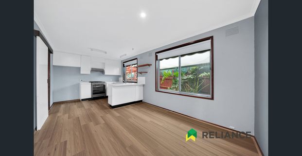 Amazing 3 Bedroom not to be missed!! - Photo 1