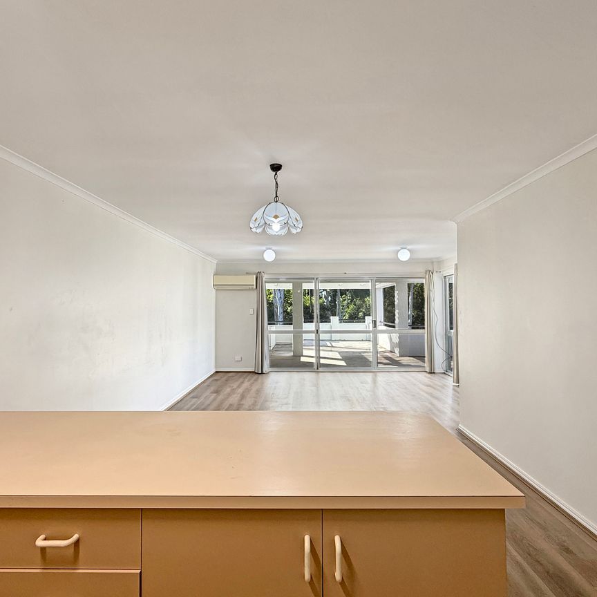 9/404 The Esplanade, - Photo 1