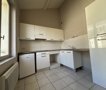 Location Appartement 2 pièces 64m² AGEN 47000 - Photo 2