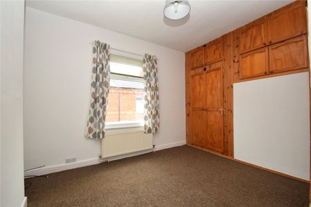 2 bed terraced house to rent in Hampton Road, Scarborough, YO12 - Photo 5