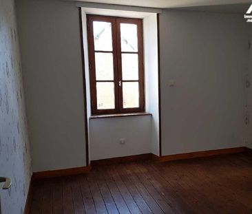 Maison d'habitation comprenant : Au rez-de-chaussée : cuisine aména... - Photo 3