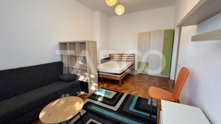 Garsoniera de inchiriat 30 mpu mobilata utilata Mihai Viteaz - Fotografie 2