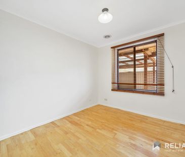 Beautiful Family Home with Space and comfort - Photo 1