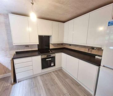 Templewood House, Colesmead Road, Redhill, Surrey, RH1 - Photo 4