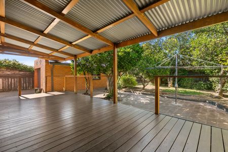 39 Sterling Drive, Keilor East VIC 3033 - Photo 5