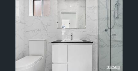 TWO BEDROOM FLAT! - Photo 5