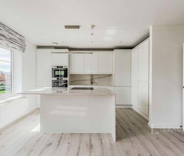 Woolf House, Somerley Drive, Crawley, West Sussex, RH10 - Photo 5