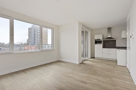 Appartement te huur: 1e Lulofsdwarsstraat 8-A 2521 AZ Den Haag - Photo 4