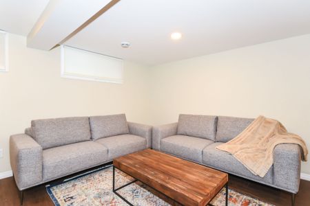 For Lease - 2176 Lambeth Walk Unit# B, Parkway Park - Queensway Terrace S and Area, Ontario - Photo 3