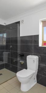 Light-Filled One-Bedroom Granny Flat - Photo 4