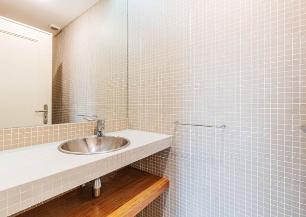 APARTAMENTO T2 NO ARNEIRO - CARCAVELOS