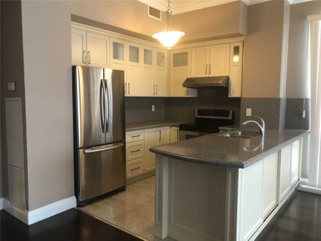 For Lease - 11121 Yonge Street Unit# 104, Richmond Hill, Ontario - Photo 2