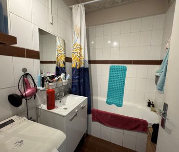 Location Appartement 2 pièces 45m² - Photo 2