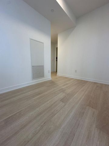 For Lease - 5105 Hurontario Street Unit# 2208, Mississauga, Ontario - Photo 3
