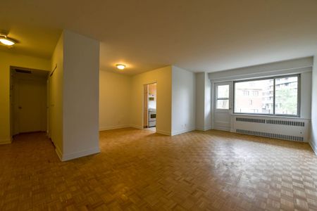 3555 Cote-des-Neiges Road - Photo 5