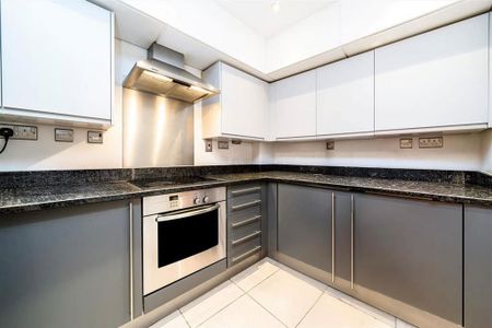 3 bedroom flat to rent - Photo 2