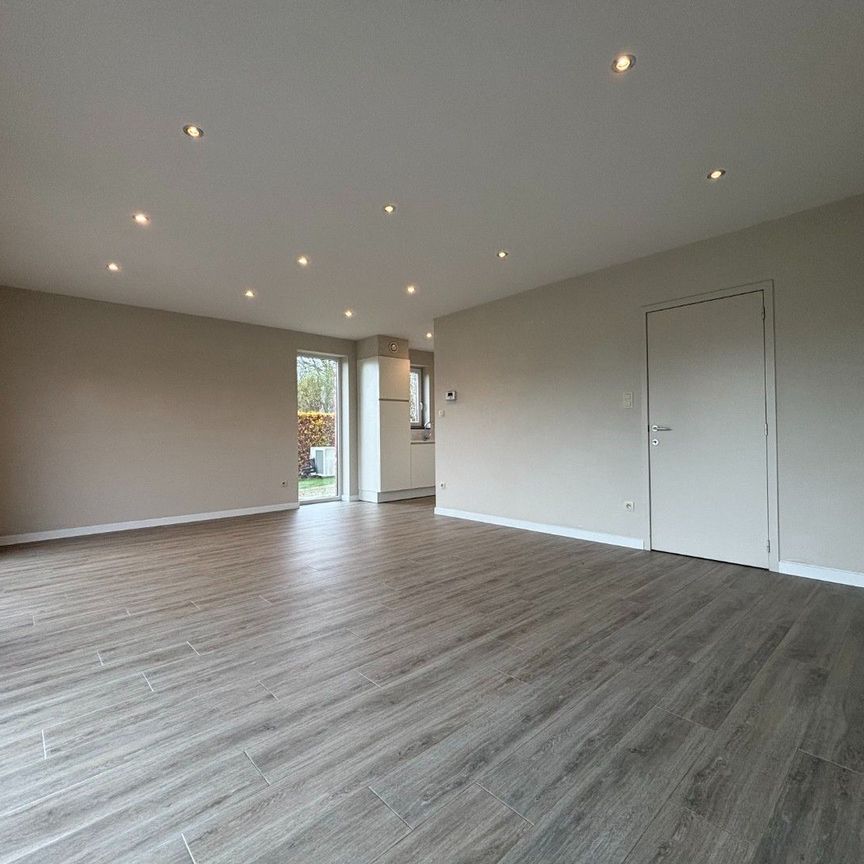 Halfopen woning te huur te Vleteren - Photo 1