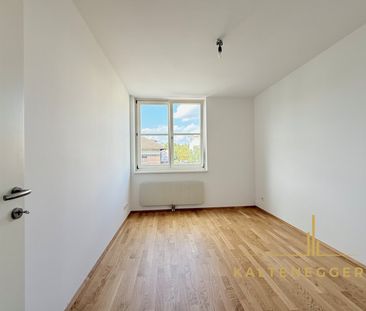 Helle 4-Zimmer-Wohnung ++ ca. 95 m² ++ modern saniert ++ 2. Stock - Photo 1