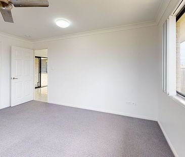 Great Open Plan Living! - Photo 1