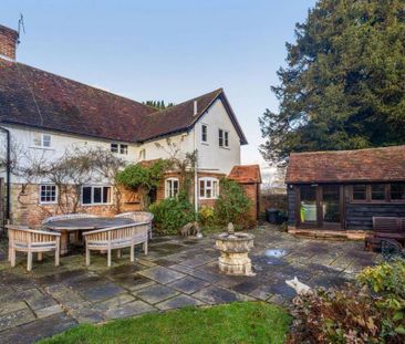 4 bedroom semi-detached house to rent - Photo 6