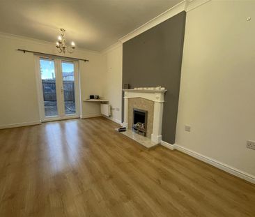 3 bedroom property to rent - Photo 1
