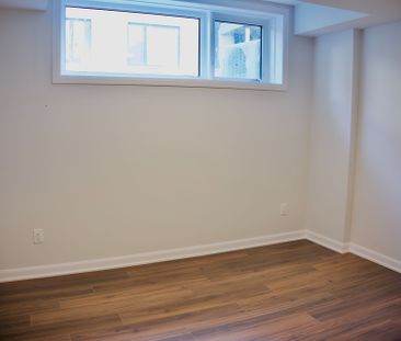 For Lease - 701 Glenroy Gilbert Drive Unit# 8, Barrhaven, Ontario - Photo 4