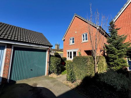 4 bedroom detached house to rent - Photo 5