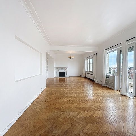 Penthouse te huur in Ixelles - Photo 1