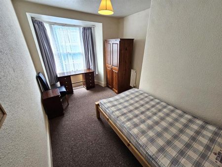 5 bedroom house to rent - Photo 3