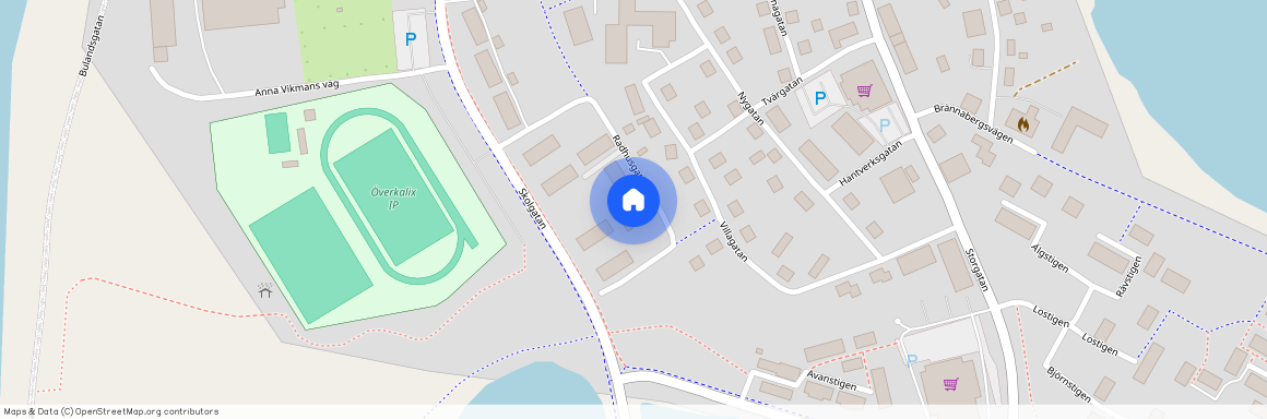 Overkalix, Radhusgatan 45, markplan med uteplats.