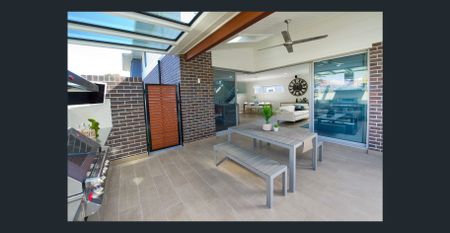 Executive Level Residence - Photo 2