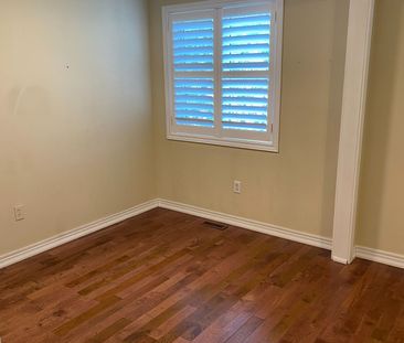 For Lease - 18 Asalin Way, Markham, Ontario - Photo 1