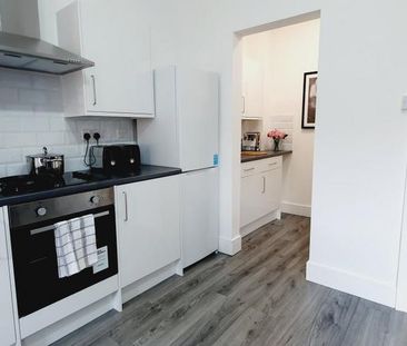 1 bedroom in a house share to rent - Photo 6