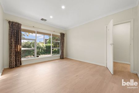 27 Fairleys Road, Rostrevor. - Photo 3