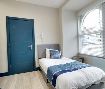 Studio to rent - Photo 2