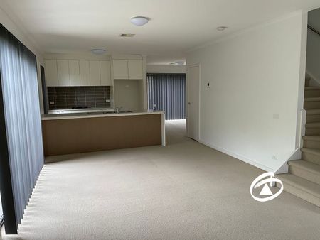 1 Fruit Lane, 3152, Wantirna South Vic - Photo 2