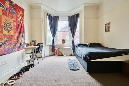 3 bedroom Student Terraced House to rent in Rothbury Terrace, Heaton, Newcastle Upon Tyne, Ne6 - Photo 2