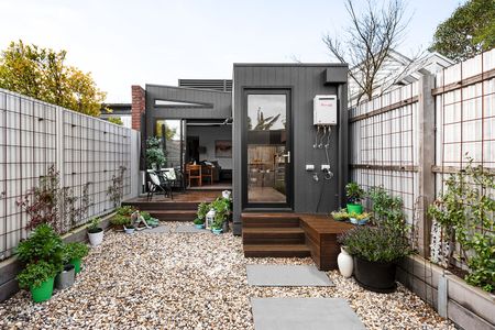 23 Munro Street BRUNSWICK - Photo 5