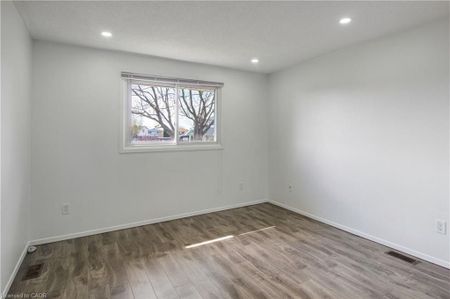 For Lease - 24 Tara Crescent Unit# UPPER, Thorold, Ontario - Photo 2