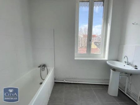 Appartement à louer 2 pièces 61.77m² - Photo 2