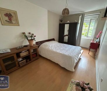 Appartement à louer 3 pièces 79.6m² - Photo 2