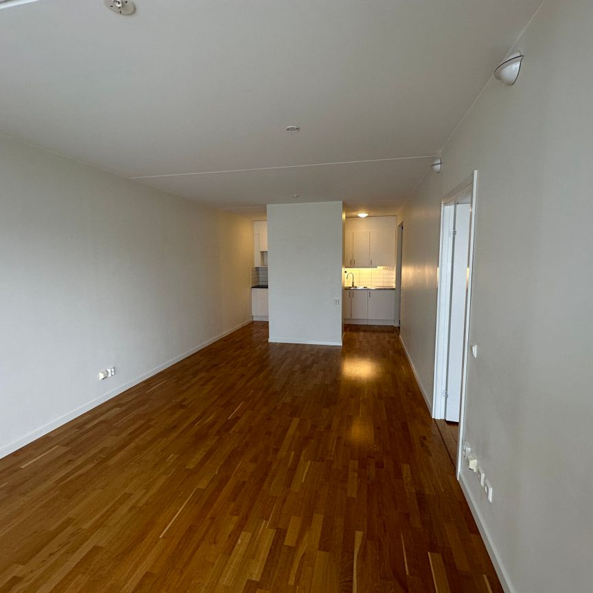 Mälarparksvägen 12 -2rok(lgh 1503) - Photo 1