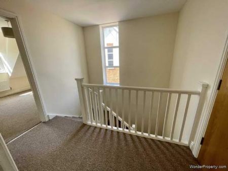 3 bedroom property to rent in Worthing - Photo 3