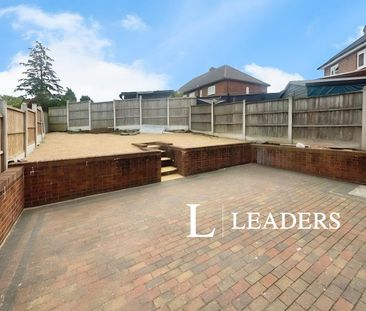 3 bedroom semi-detached to rent Reedham Way, Stoke-On-Trent, ST2 - Photo 3